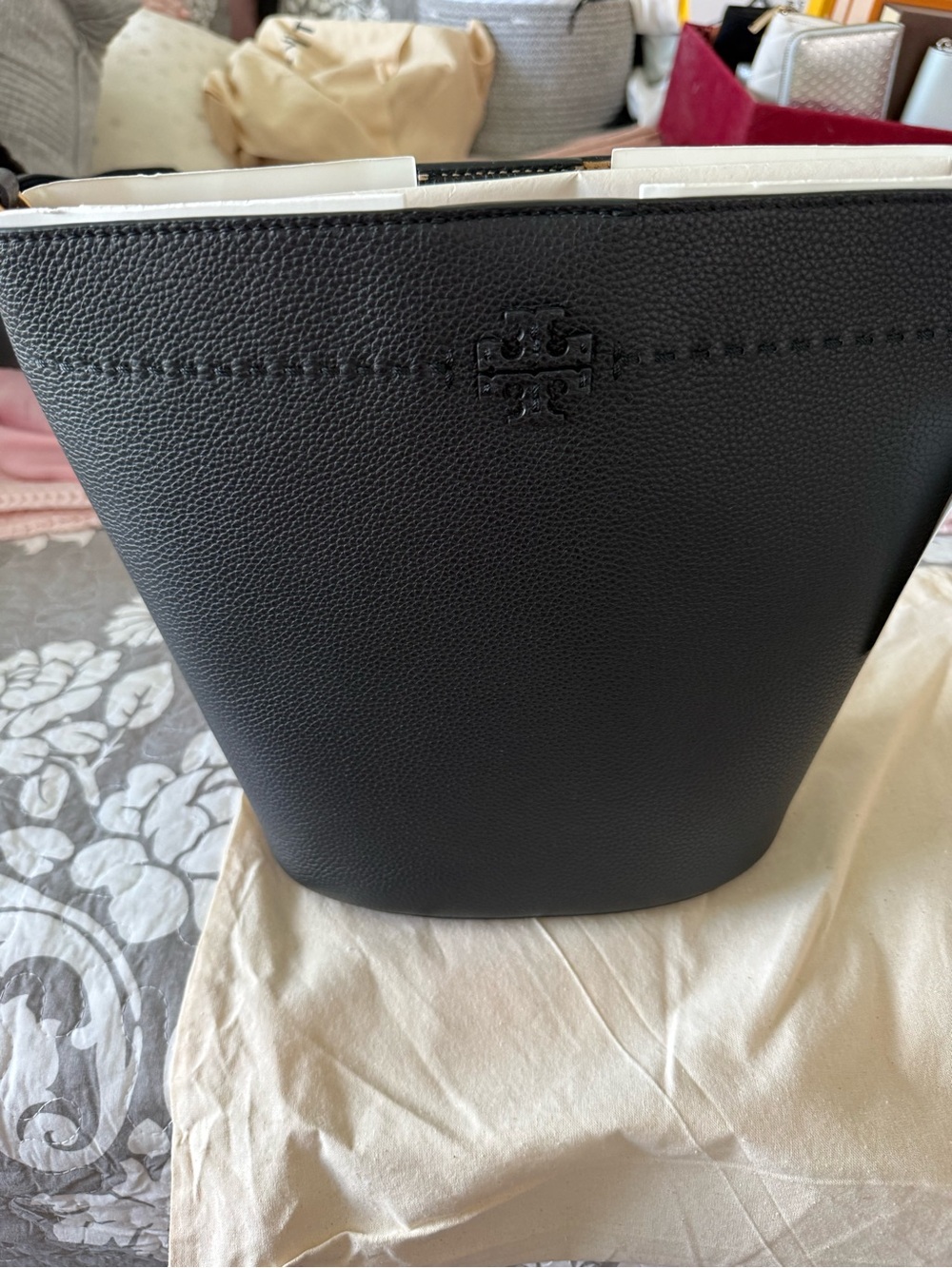 Tory Burch McGraw Black Bucket Bag NWT